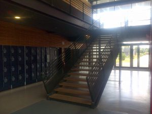Escalier Collège Bisacrrosse MFD-GOUDARD 
